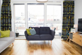 Modern home by Leith Walk
